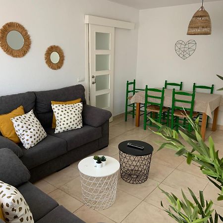 Apartamento Aqui Vive Un Artista Conil De La Frontera Exterior photo